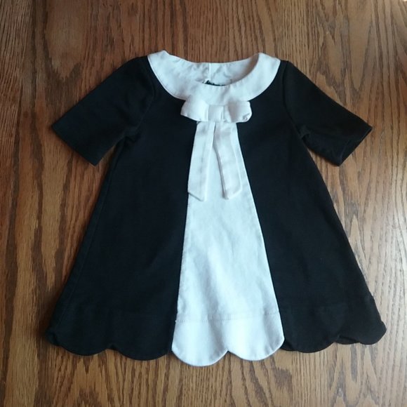 Black & White Bow Front Scalloped Hem Baby Dress - Picture 1 of 7